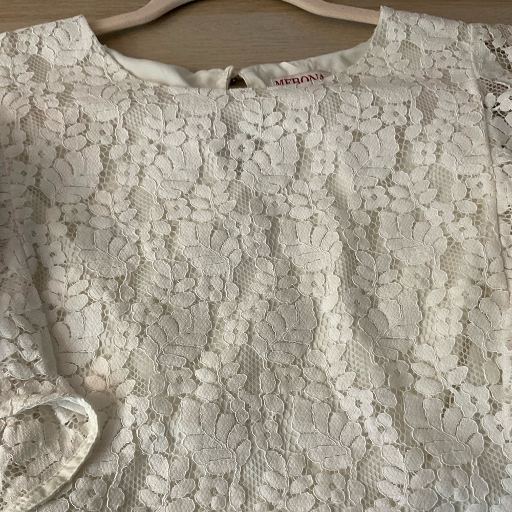 White Lace Ruffle Blouse - Picture 4 of 5